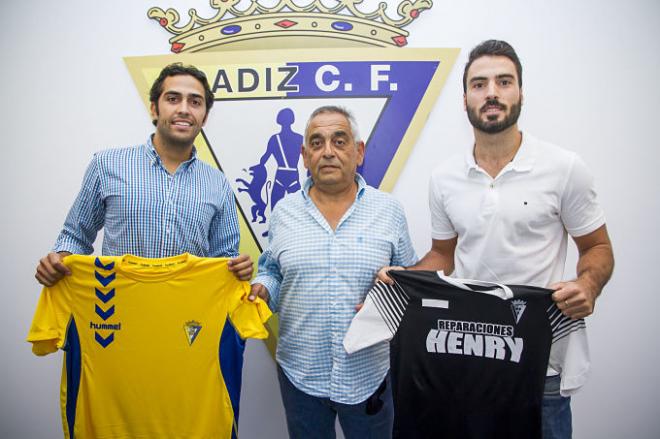 Renovación de Felipe y Zuza.