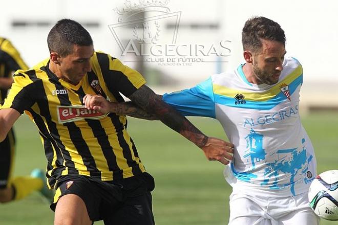 Imagen del partido. (FOTO: algeciras.net).