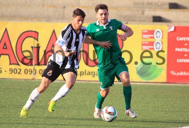 Partido entre La Balona y el Algeciras. (Foto: Francisco Guerrero)