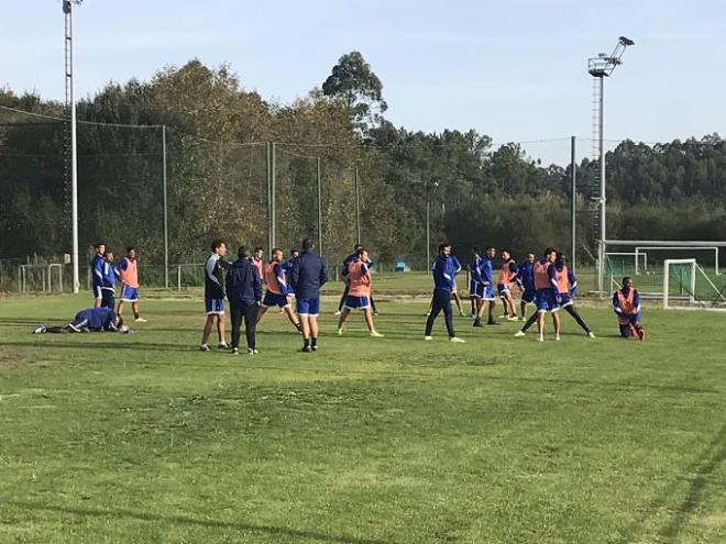 El Cádiz completaba en Abegondo el último entrenamiento antes del partido contra el Lugo (Foto: CCF).