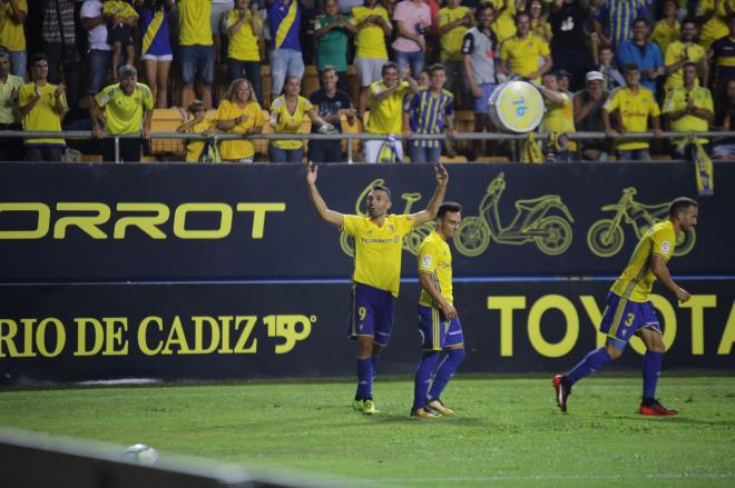 Barral celebra su gol ante el Nàstic (Foto: Cristo García).