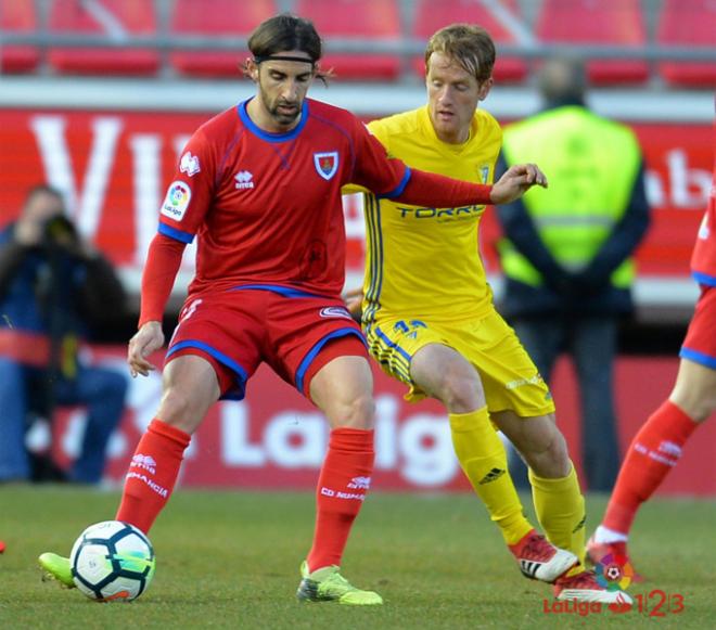 Álex Fernández, durante el partido (Foto: LaLiga).