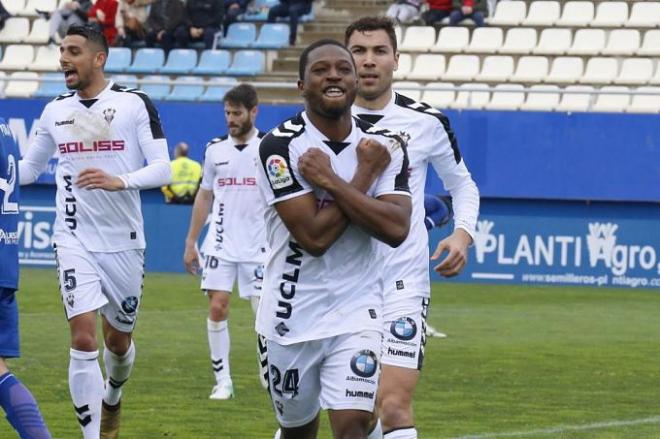 Bela celebra un gol de esta campaña.