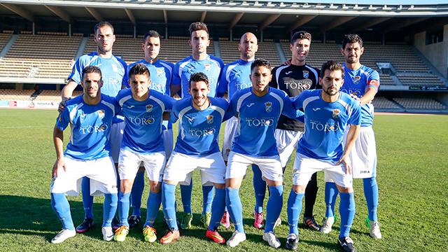 Alineación de la vuelta a Chapín.