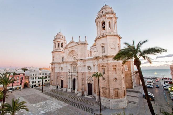 Plaza de la Catedral de Cádiz.