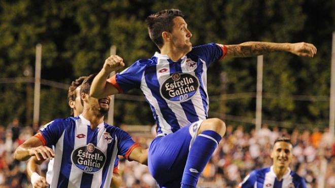 Luis Alberto celebrando un gol.