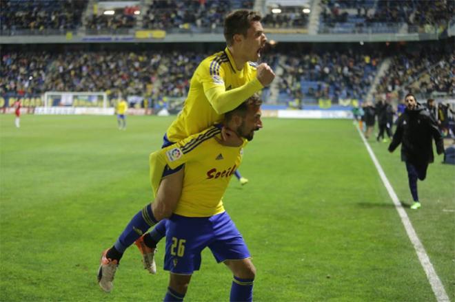 Aitor García celebra un gol con el Cádiz | Cristo García