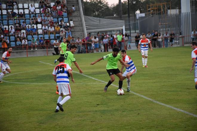 El Recre jugó su primer amistoso del año en Cartaya | Tenor