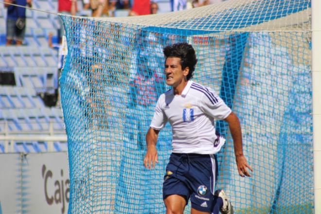 Ríos celebra un gol con el Decano.