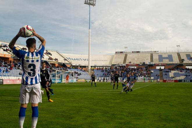 Antonio Domínguez tuvo que jugar de lateral | Clara Verdier