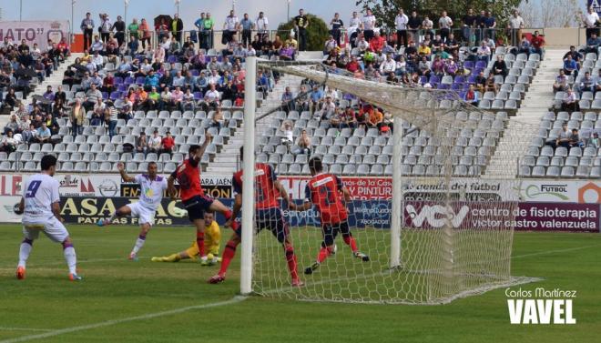 Un lance del partido en Jaén. Foto: Jaén Vavel