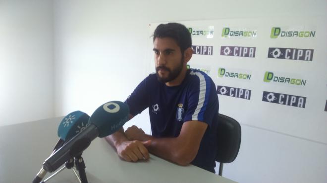 Álvaro Moreno en la sala de prensa de la Ciudad Deportiva.