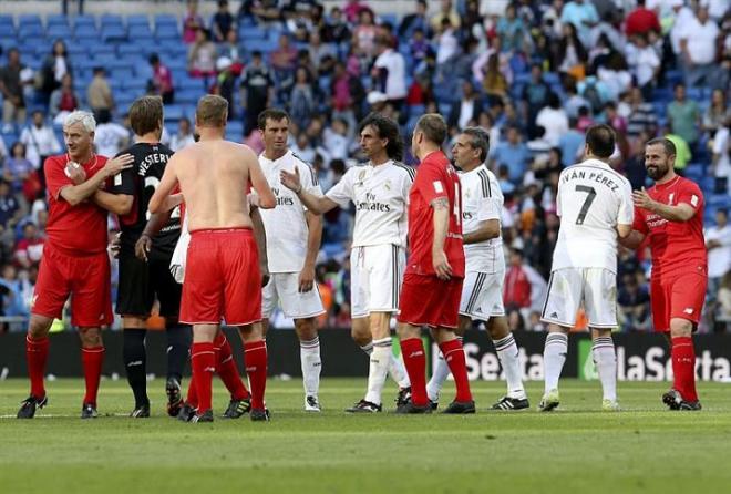 Gran partido en el Santiago Bernabéu.