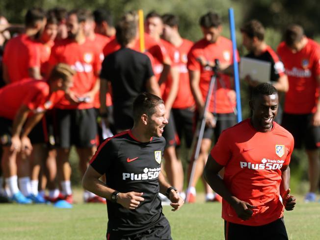 Jackson Martínez confía en jugar ante el Betis.