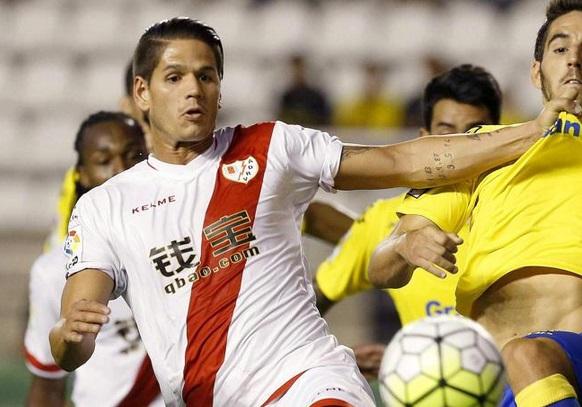 Zé Castro no jugó ante el Getafe por sanción.