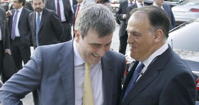 Cardenal (CSD) y Tebas (LFP), tras una reunión.