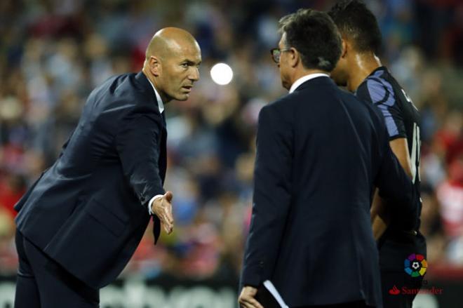 Zidane, en el duelo ante el Granada (Foto: LaLiga).