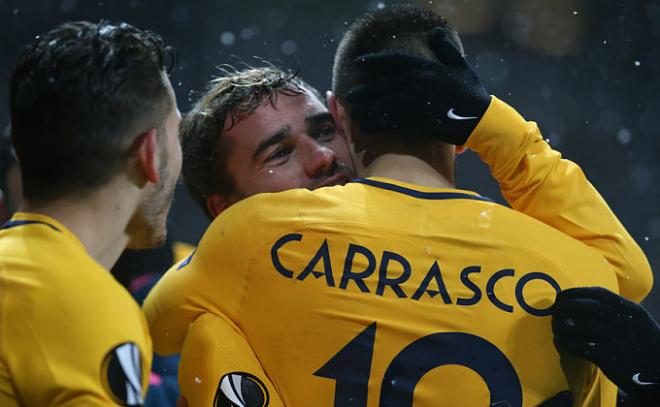 Griezmann y Carrasco celebran el tercer gol (Foto: ATM).