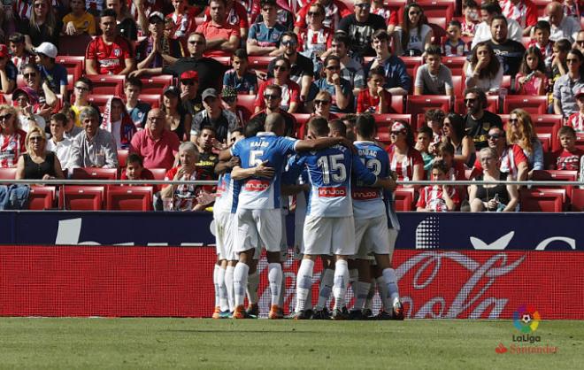 Los jugadores del Espanyol celebran el primer gol del partido (Foto: LaLiga).