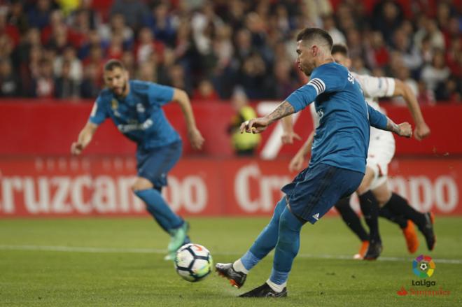 Ramos, lanzando el penalti (Foto: LaLiga).