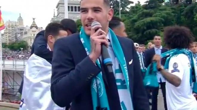 Theo Hernández, en Cibeles.