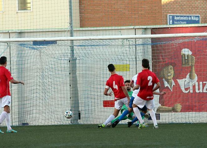 El momento del gol de Nacho Aranda.