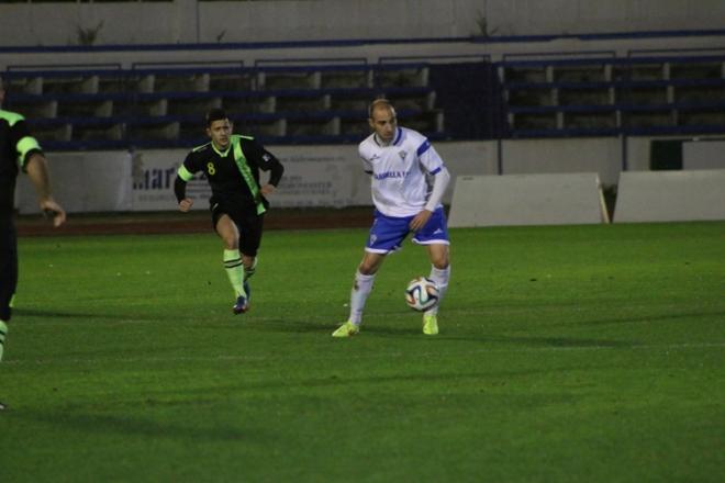 Cala persigue a Diego Segura.