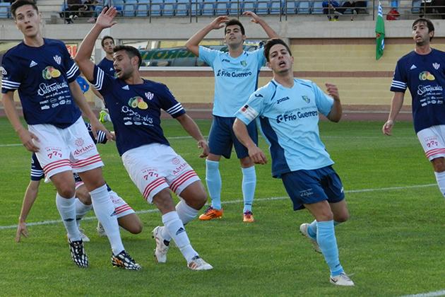 El Vélez empató a cuatro en El Ejido. / Foto: Deportes El Ejido