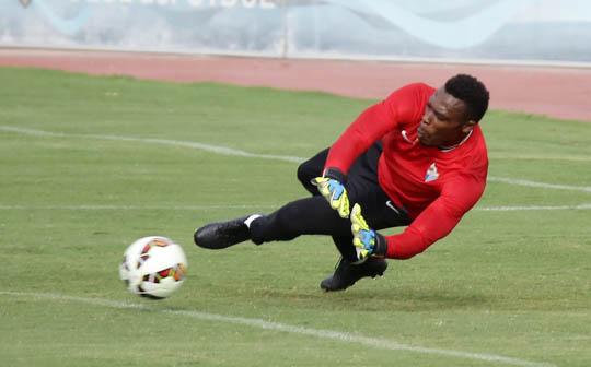 Carlos Kameni, en un entrenamiento.