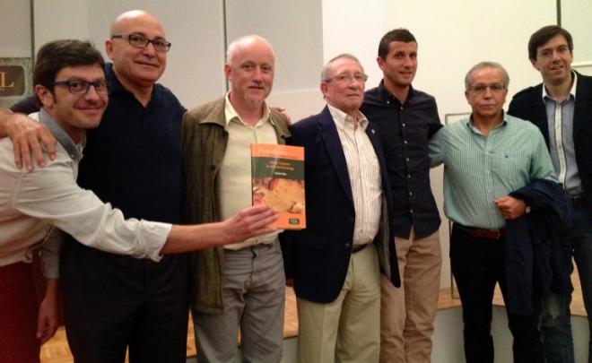 Díaz, en el centro, junto a López, Nieto, Benítez, Gracia y Tapia.