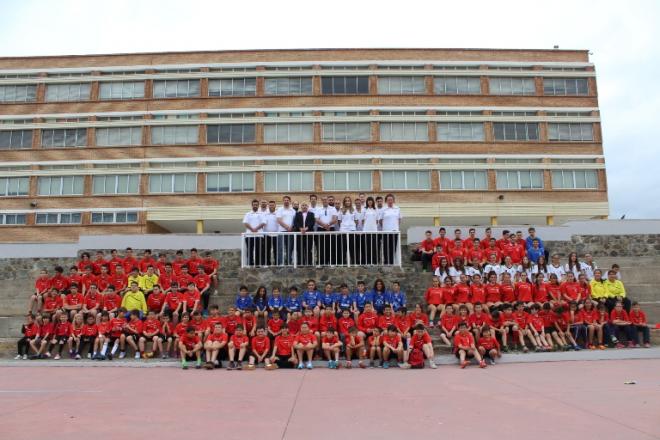 Foto de club en la convivencia.