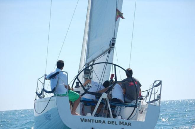 La embarcación Ventura del Mar, durante la prueba.