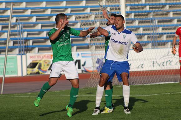 Fabiani, en un partido con el Marbella.