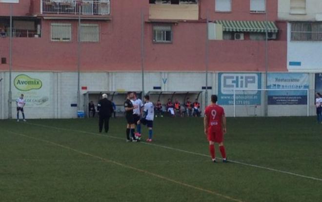 El Palo se llevó el derbi ante el Rincón.