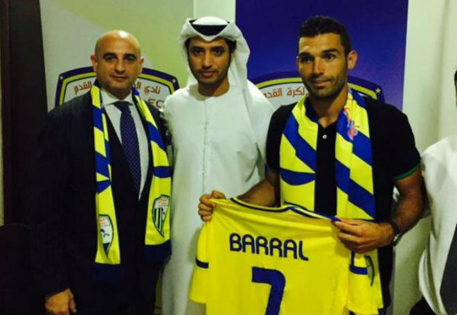Barral, con la camiseta de su nuevo club.