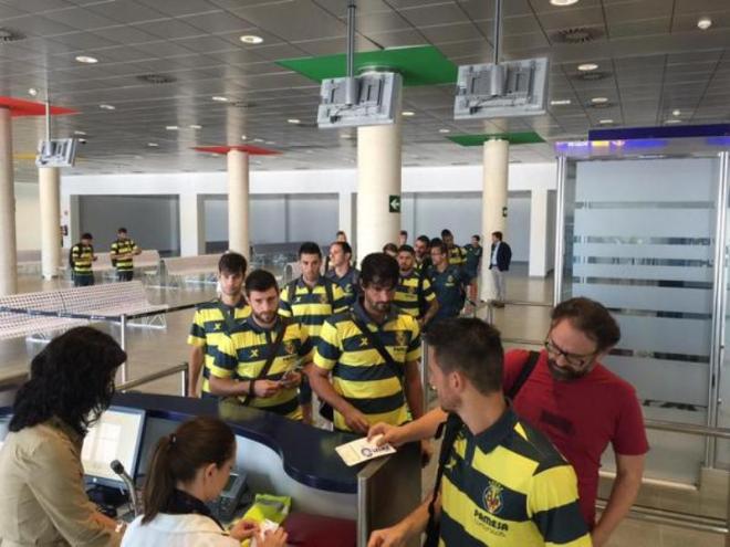 El Villarreal, hoy en el aeropuerto.