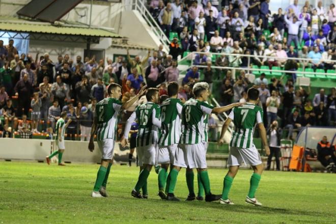 El Antequera volvió a ganar y sigue invicto.