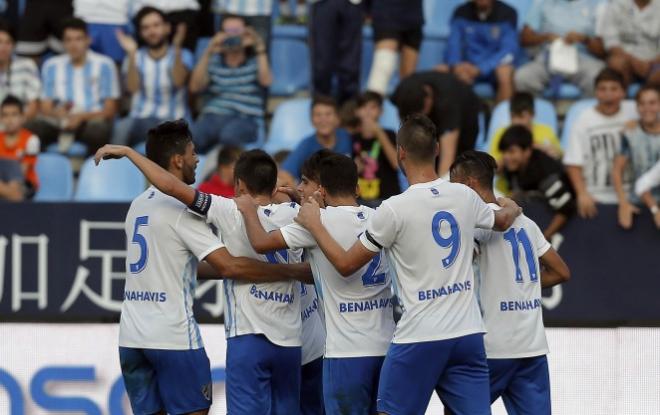 El equipo, celebrando un gol ante el Nitra. / Foto: www.malagacf.com