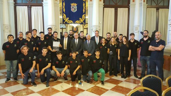 El Waterpolo Málaga, en su recepción.