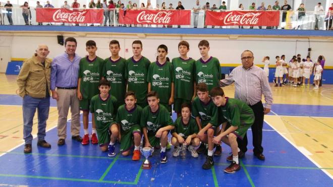 El equipo del Unicaja, subcampeón.