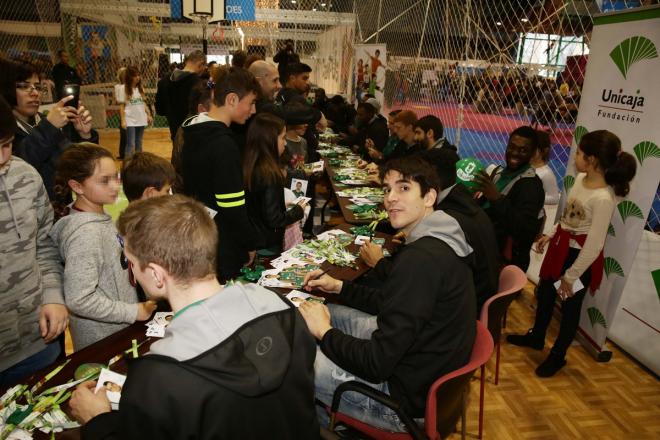 Los jugadores del Unicaja, en un acto.