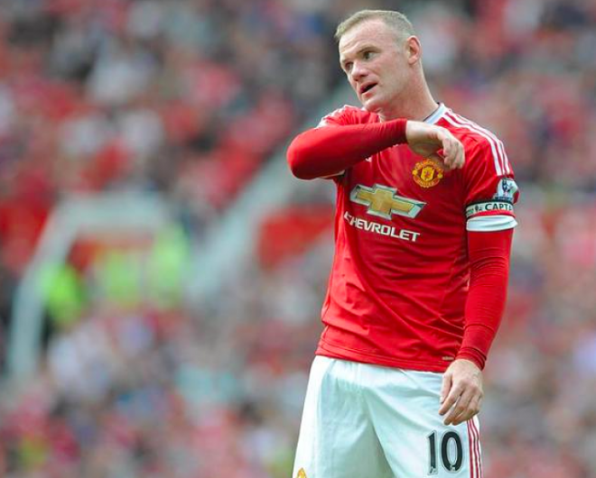 Rooney tuvo varias ocasiones para marcar.