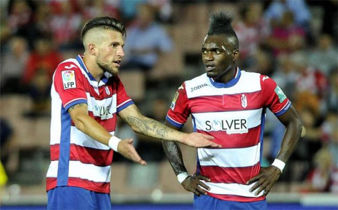 Thievy estaba apartado del equipo.