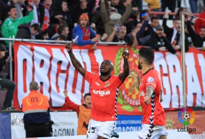 Emaná celebra el gol ante el Numancia (Foto: LFP).