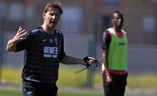 Tony Adams, en el entrenamiento.