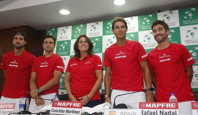 Los integrantes del equipo español de tenis.