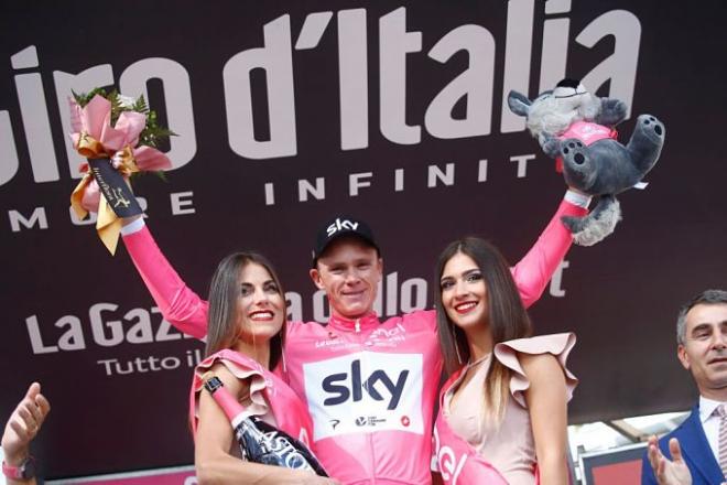 Froome celebra el Giro.