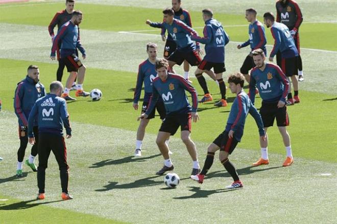 Los jugadores, durante la sesión de este miércoles.