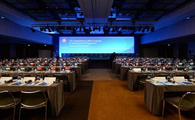 Reunión de la UEFA.