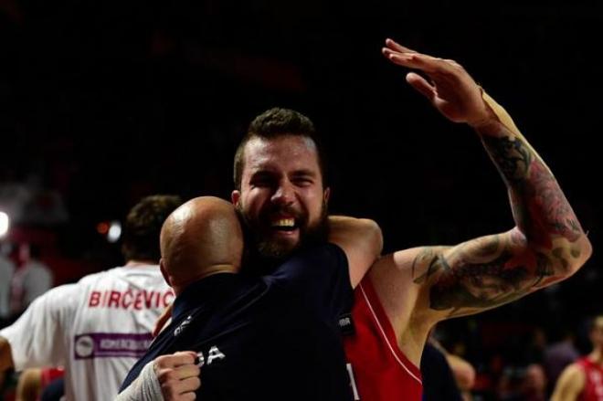 Raduljica celebrando la victoria ante Francia en semis.